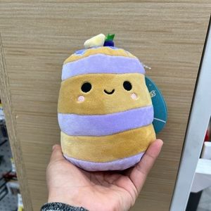 New Paden the Blueberry Pancakes Squishmallows
